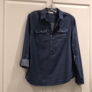 New York & Company Long Sleeve Button Down Shirt